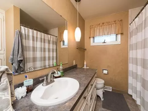 1245 E Coulee Rd, Bismarck, ND 58501 photo 10