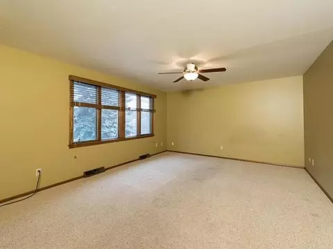 1245 E Coulee Rd, Bismarck, ND 58501 photo 15