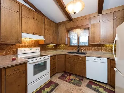 1245 E Coulee Rd, Bismarck, ND 58501 photo 6