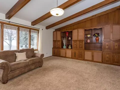 1245 E Coulee Rd, Bismarck, ND 58501 photo 3