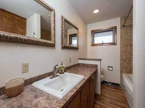 1245 E Coulee Rd, Bismarck, ND 58501 photo 8