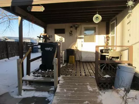 107 Tuttle Ave, Mandan, ND 58554 photo 5