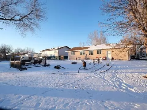 47 Mcdougall Dr, Lincoln, ND 58504 photo 10