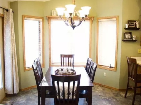 2108 10th Ave SE, Mandan, ND 58554 photo 6