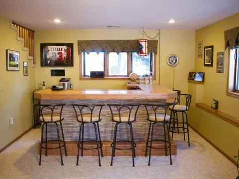 2108 10th Ave SE, Mandan, ND 58554 photo 17
