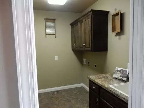 3603 Clairmont Rd, Bismarck, ND 58503 photo 32