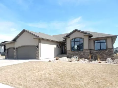 3603 Clairmont Rd, Bismarck, ND 58503 photo 3