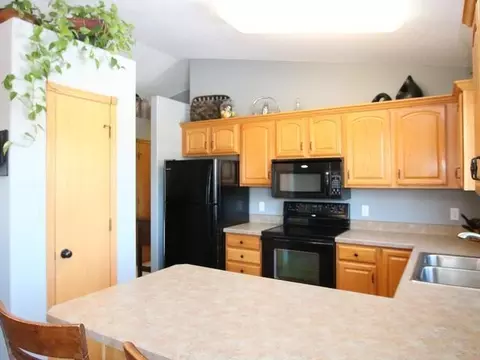2826 Morris Rd, Bismarck, ND 58503 photo 11