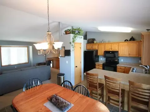 2826 Morris Rd, Bismarck, ND 58503 photo 10