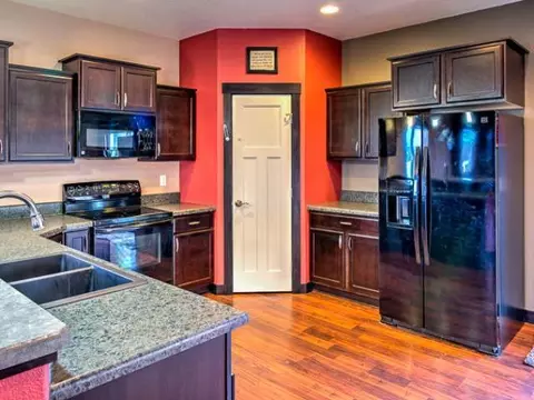 3219 Eastside Pl, Bismarck, ND 58501 photo 7