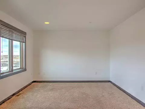 3219 Eastside Pl, Bismarck, ND 58501 photo 17
