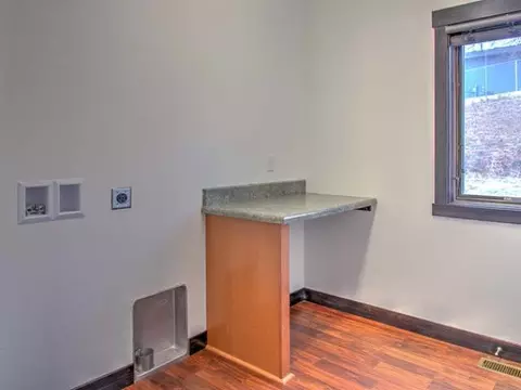 3219 Eastside Pl, Bismarck, ND 58501 photo 12