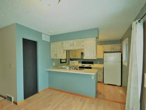 633 35 N St, Bismarck, ND 58501 photo 5
