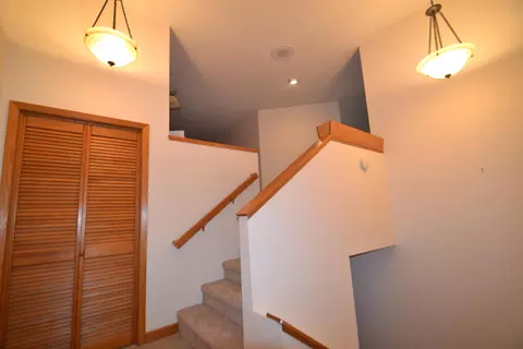 313 Brandon Dr E, Bismarck, ND 58503 photo 5