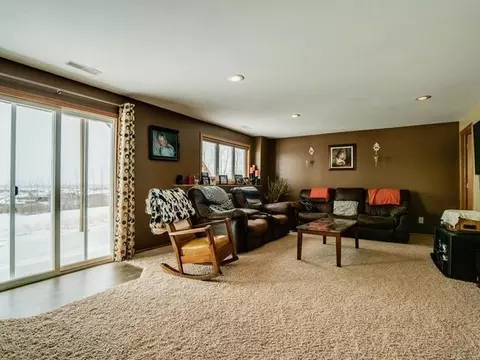 7312 Alpine Ln, Bismarck, ND 58503 photo 15