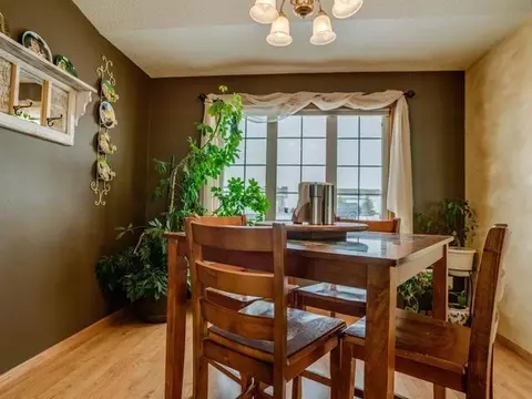 7312 Alpine Ln, Bismarck, ND 58503 photo 4