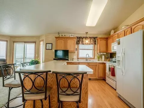 7312 Alpine Ln, Bismarck, ND 58503 photo 5