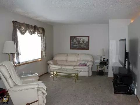 3414 Silver Fox, Bismarck, ND 58503 photo 6
