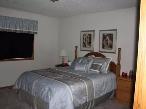 3414 Silver Fox, Bismarck, ND 58503 photo 7