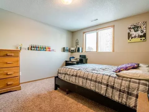 222 Stuttgart Dr, Bismarck, ND 58504 photo 26
