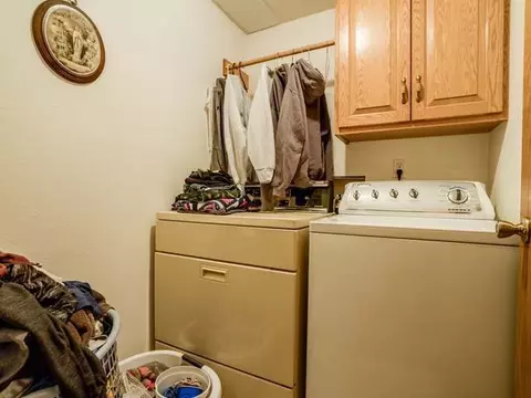 222 Stuttgart Dr, Bismarck, ND 58504 photo 29