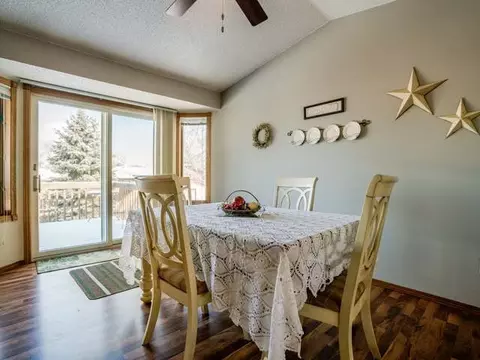 222 Stuttgart Dr, Bismarck, ND 58504 photo 15