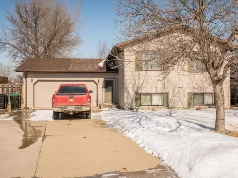 80 Custer Dr, Lincoln, ND 58504 photo 25
