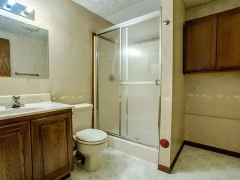 80 Custer Dr, Lincoln, ND 58504 photo 17