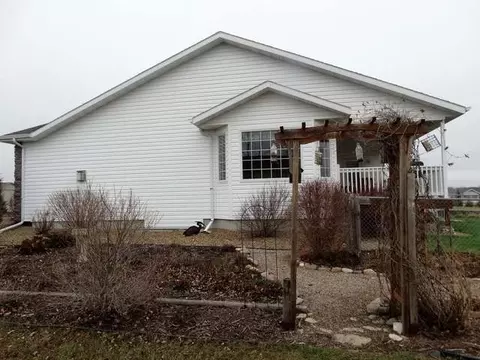 7455 Brook Loop, Bismarck, ND 58503 photo 39