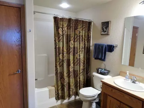 7455 Brook Loop, Bismarck, ND 58503 photo 21