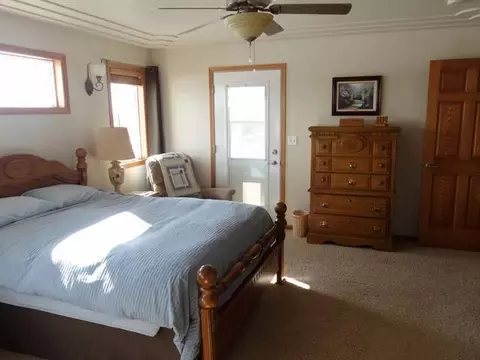 7455 Brook Loop, Bismarck, ND 58503 photo 9