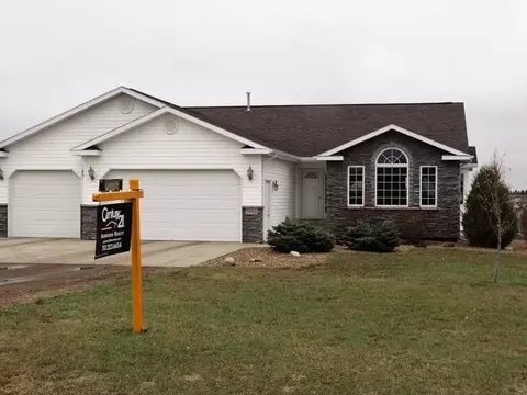 7455 Brook Loop, Bismarck, ND 58503 photo 1