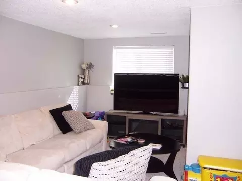 147 Lorrain Dr, Bismarck, ND 58503 photo 24