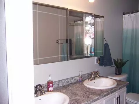 147 Lorrain Dr, Bismarck, ND 58503 photo 22