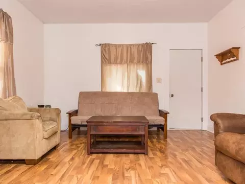 210 3rd Ave NE, Mandan, ND 58554 photo 3