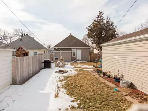 210 3rd Ave NE, Mandan, ND 58554 photo 20