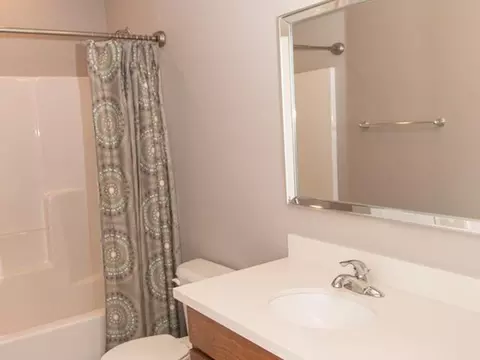 2401 Macedonia Ave SE, Mandan, ND 58554 photo 28
