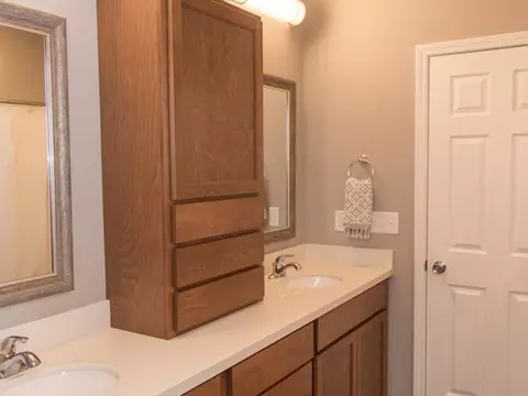 2401 Macedonia Ave SE, Mandan, ND 58554 photo 22