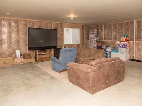 2401 Macedonia Ave SE, Mandan, ND 58554 photo 33