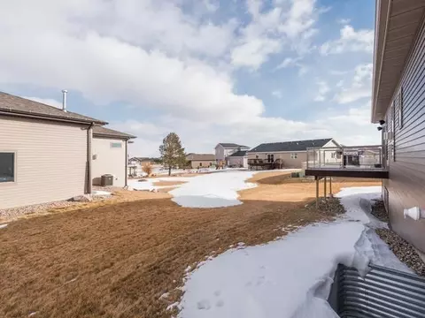 5125 Cornice Dr, Bismarck, ND 58503 photo 24