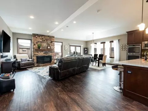 5125 Cornice Dr, Bismarck, ND 58503 photo 6