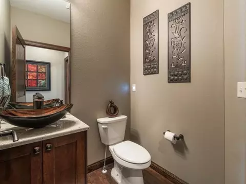 5125 Cornice Dr, Bismarck, ND 58503 photo 16