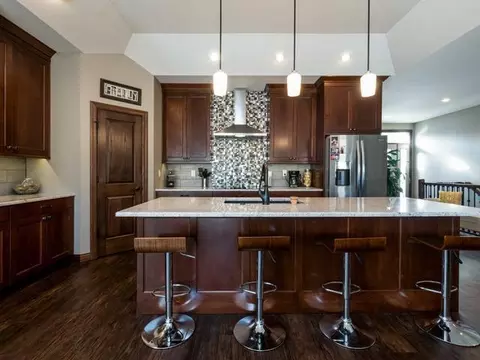 5125 Cornice Dr, Bismarck, ND 58503 photo 5