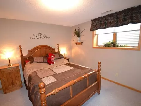 1952 Capitol Ave E, Bismarck, ND 58501 photo 20