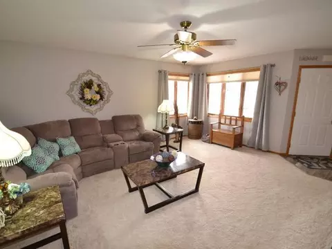 1952 Capitol Ave E, Bismarck, ND 58501 photo 5