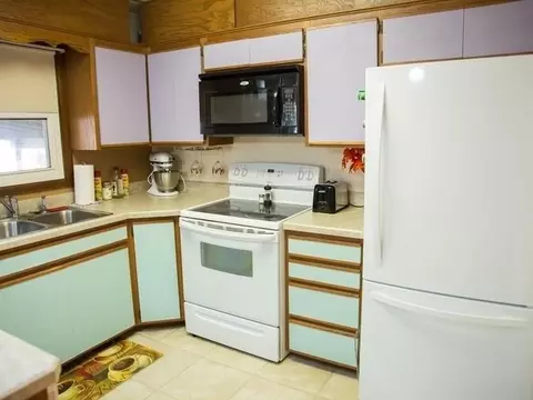 412 Meadow Ln, Bismarck, ND 58504 photo 8