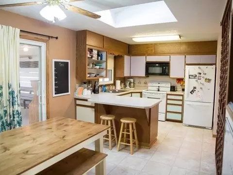 412 Meadow Ln, Bismarck, ND 58504 photo 4