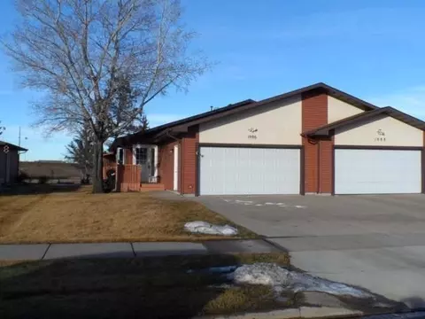 1986 Capitol Ave E, Bismarck, ND 58503 photo 1
