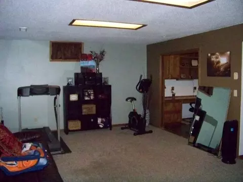 1986 Capitol Ave E, Bismarck, ND 58503 photo 14