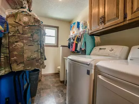 806 4th Ave NE, Mandan, ND 58554 photo 30